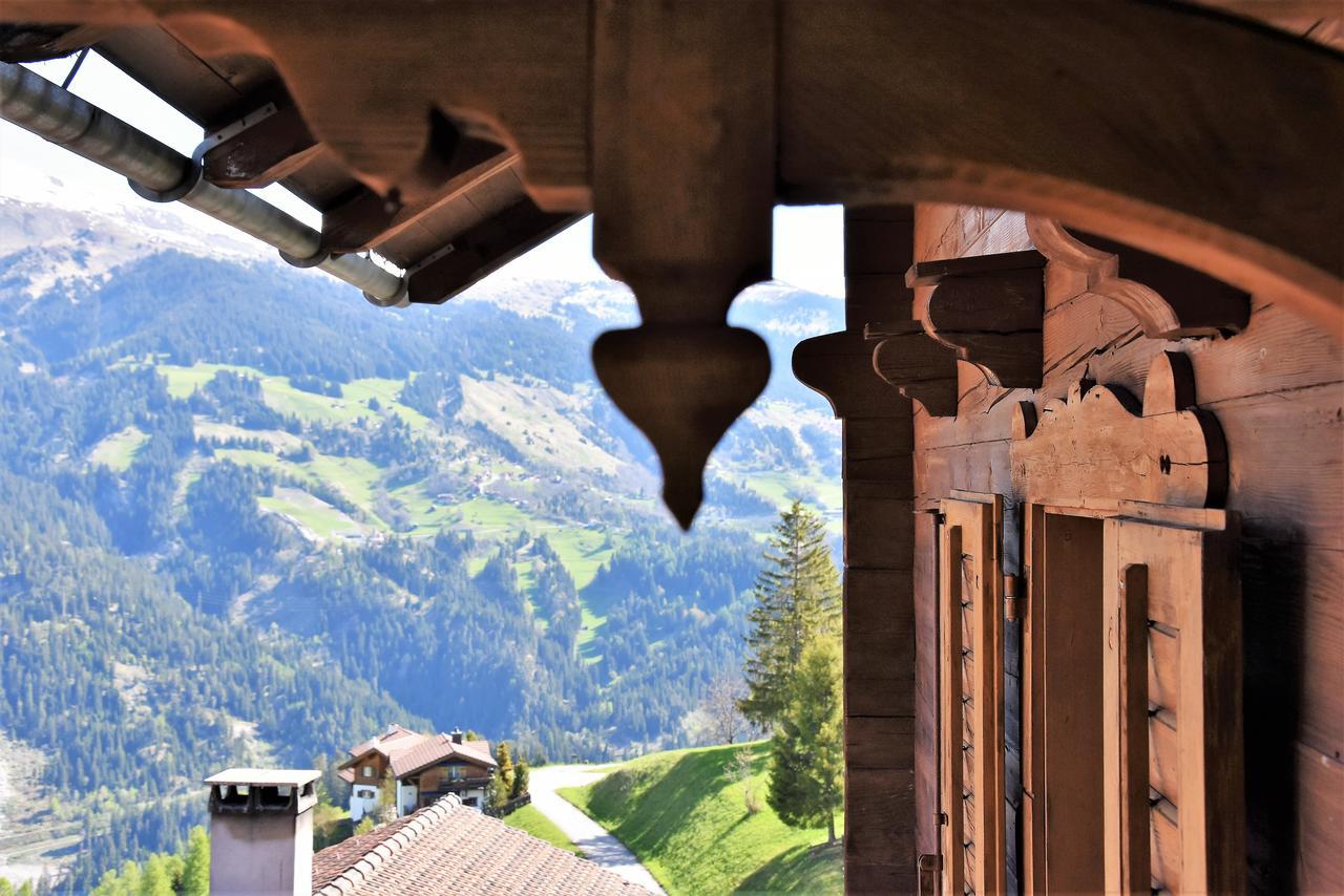 Alpina Lodge Bed & Breakfast Tschiertschen Bagian luar foto